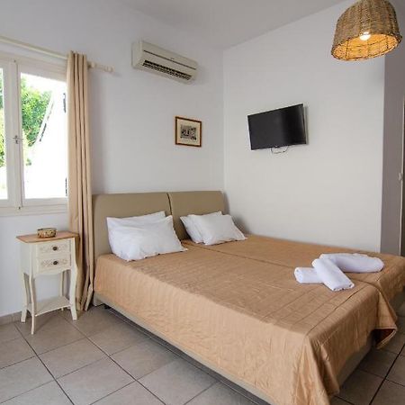 Marias Rooms Chora de Ios Exterior foto