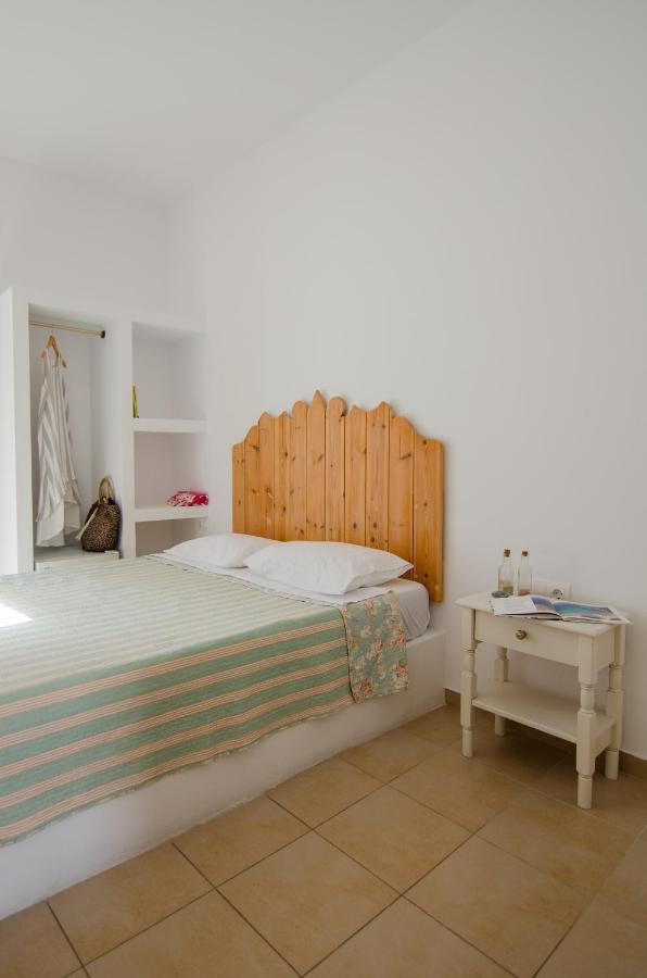 Marias Rooms Chora de Ios Exterior foto